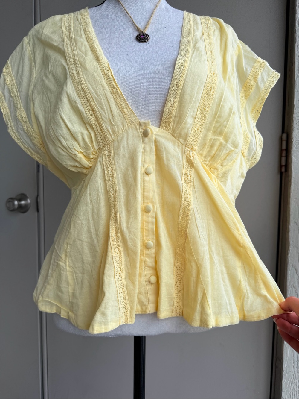 NWT Free People Solid Landy Top in Banana Cream Yellow Button-Front Blouse - Picture 3 of 9